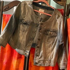 TORRID Cropped jean jacket 4 cute and versatile